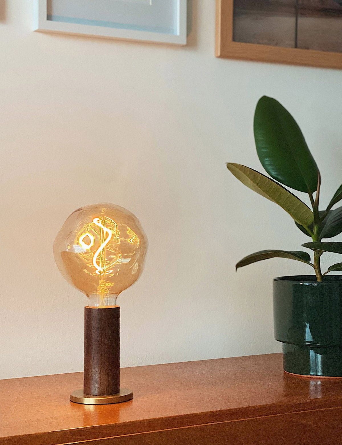 Voronoi I 2W LED Bulb - LED Light Bulb Set Energy Efficient Light