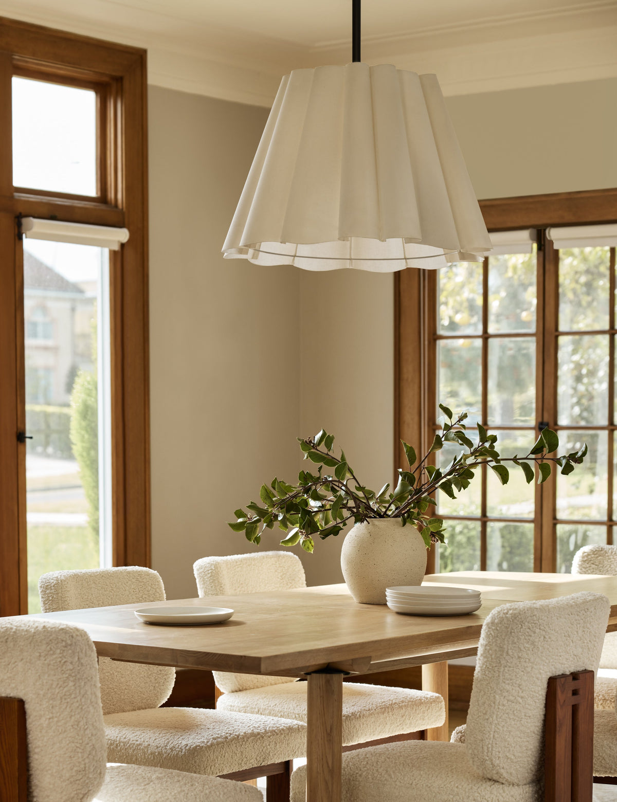 Matthews Pendant Light - Modern Ceiling Pendant Light for Dining Rooms