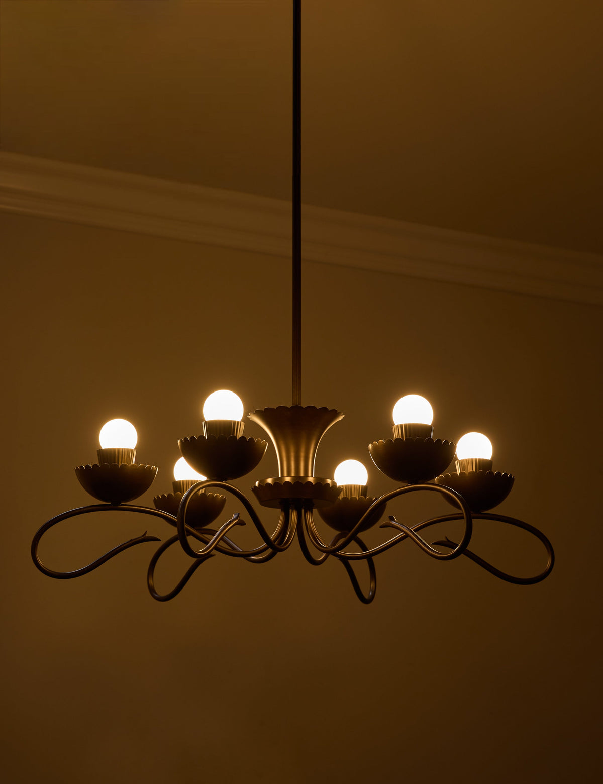 Houghton Chandelier - Dining Room Chandelier Fixture for Dining Rooms