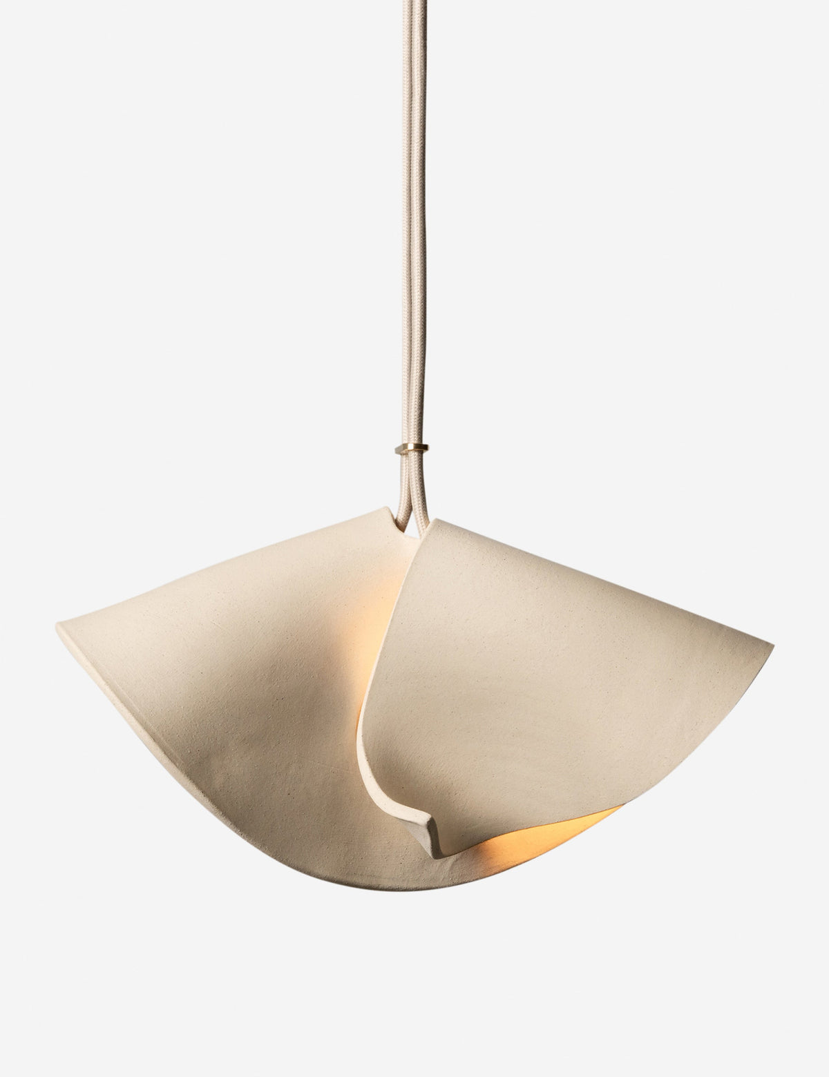 Shado Pendant - Modern Ceiling Pendant Light for Dining Rooms